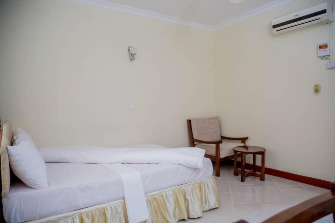 Kilimanjaro Crane Hotel 모시 외부 사진