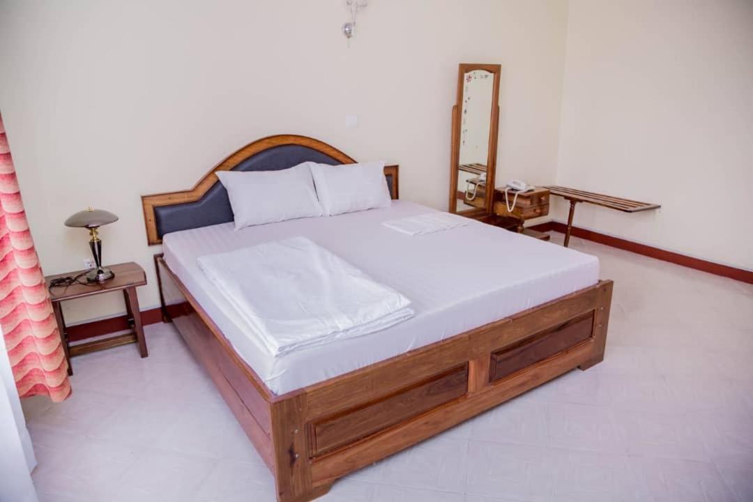 Kilimanjaro Crane Hotel 모시 외부 사진