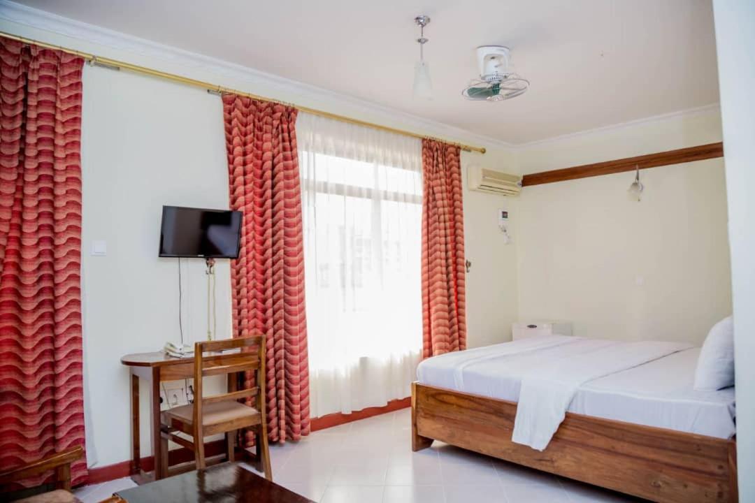 Kilimanjaro Crane Hotel 모시 외부 사진